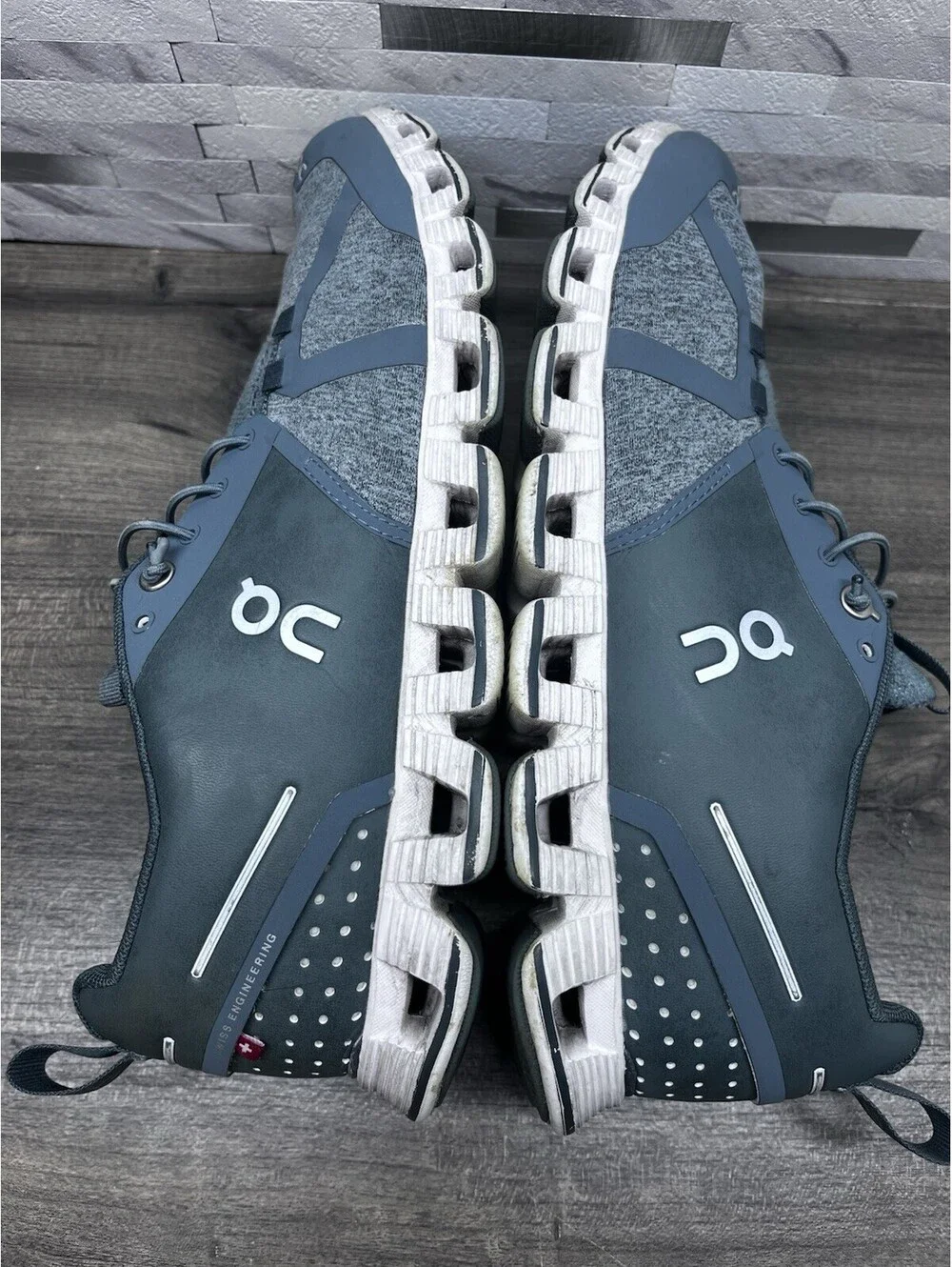 On Cloud Terry Olive Men’s Size 9 Running Shoes Sneakers Athletic 18.99484